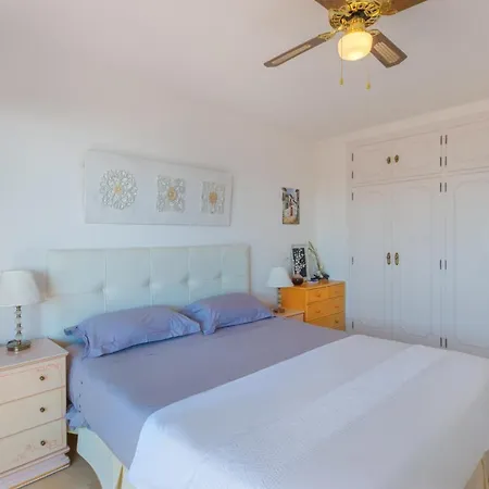 Apartament Acacias Torrenueva