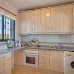 Acacias Torrenueva Apartment *